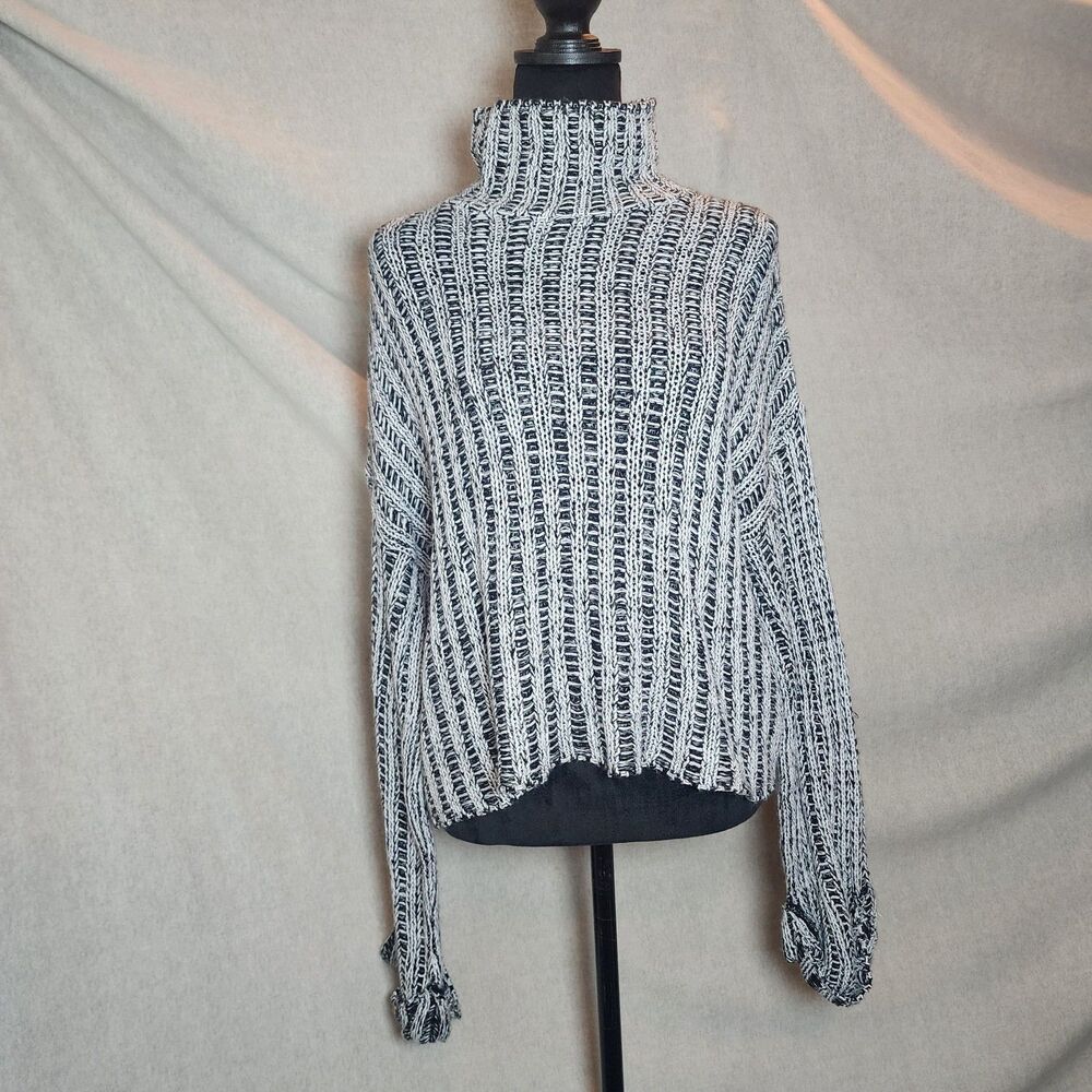 Apt 9 Black & White Women's Sz M Mock Neck Oversized Sweater Loose Knit Boho